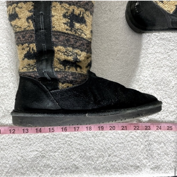Bearpaw Black Tan Jacquard Deer Print Boots 8 - Picture 12 of 15